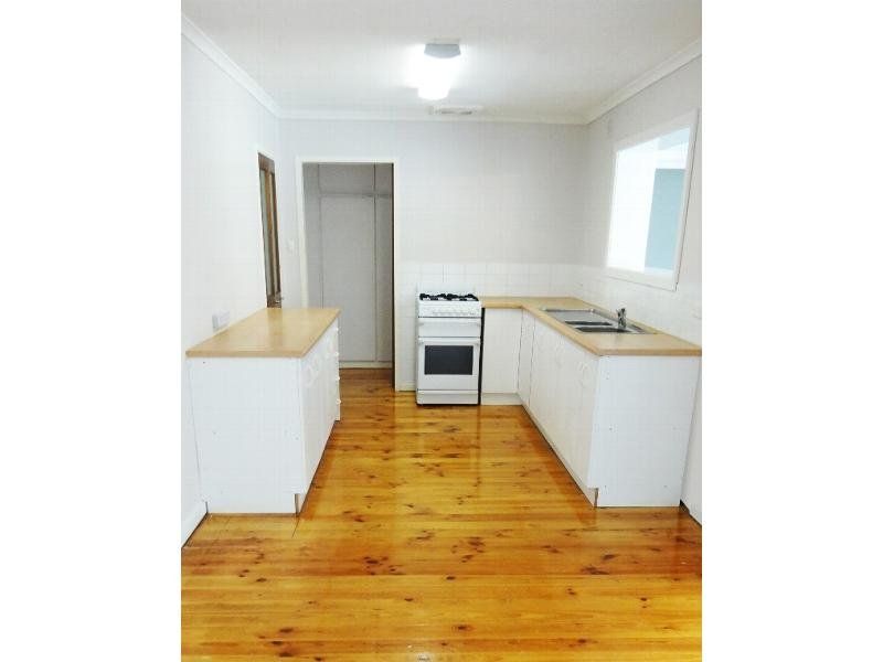 1 McClure Avenue, Reynella East - Thumbnail 4