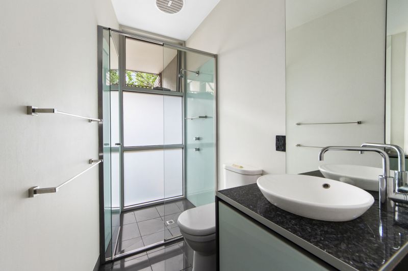 1/186 Barkly Street, St Kilda - Thumbnail 7