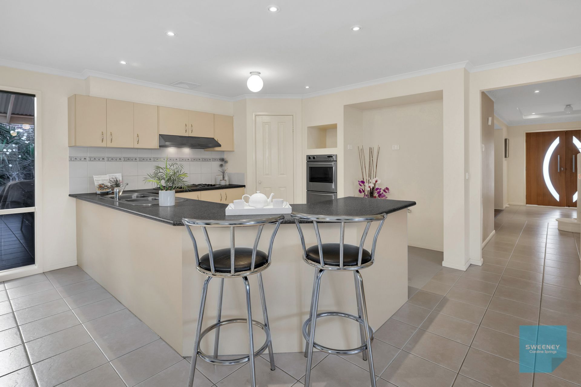 43 The Parkway, Caroline Springs - Thumbnail 4