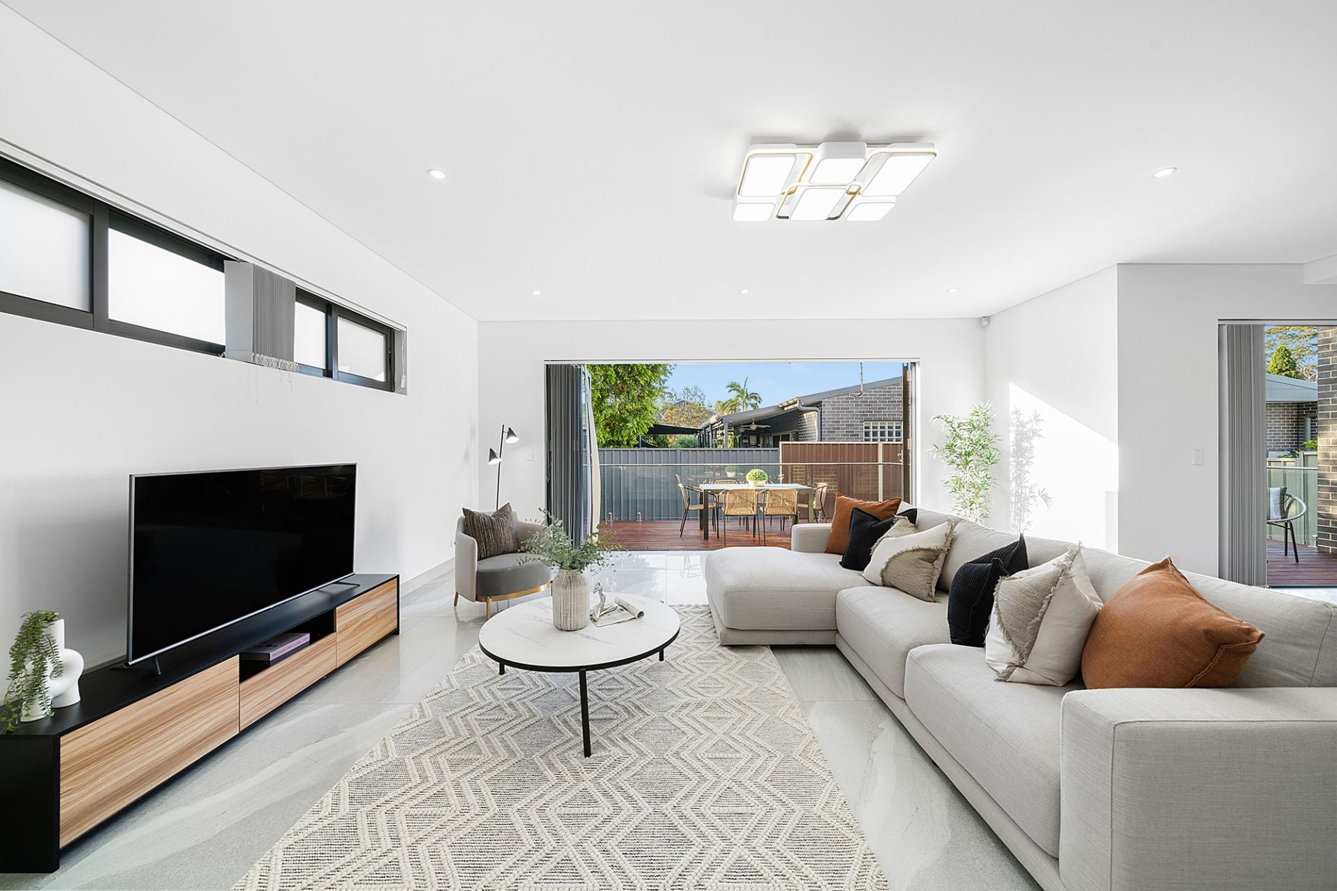 34 Pallamana Parade, Beverly Hills, Hills - Thumbnail 6
