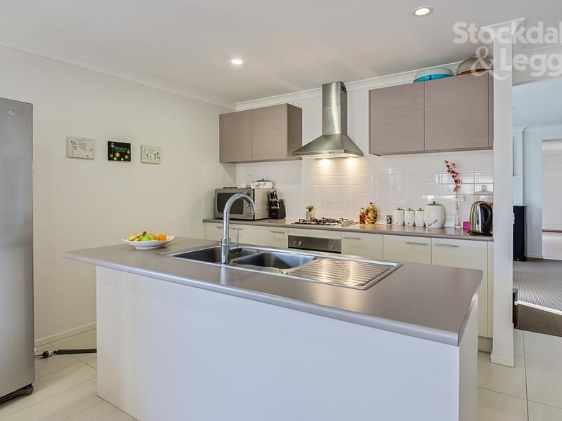 23 Florence Drive MERNDA, Mernda - Thumbnail 7