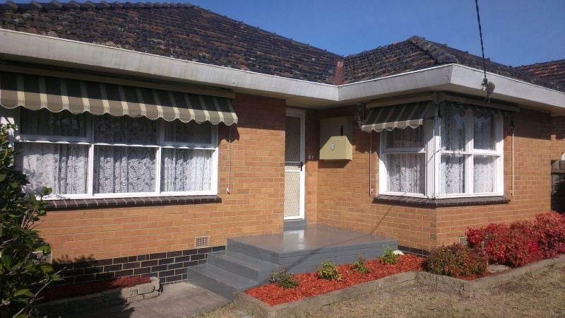 305 Grimshaw Street, Greensborough