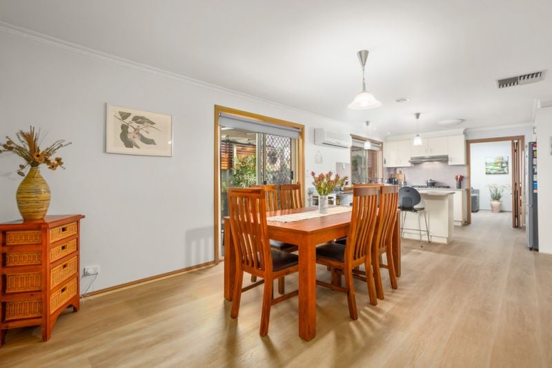 15 Nelson Avenue, Altona Meadows - Thumbnail 4