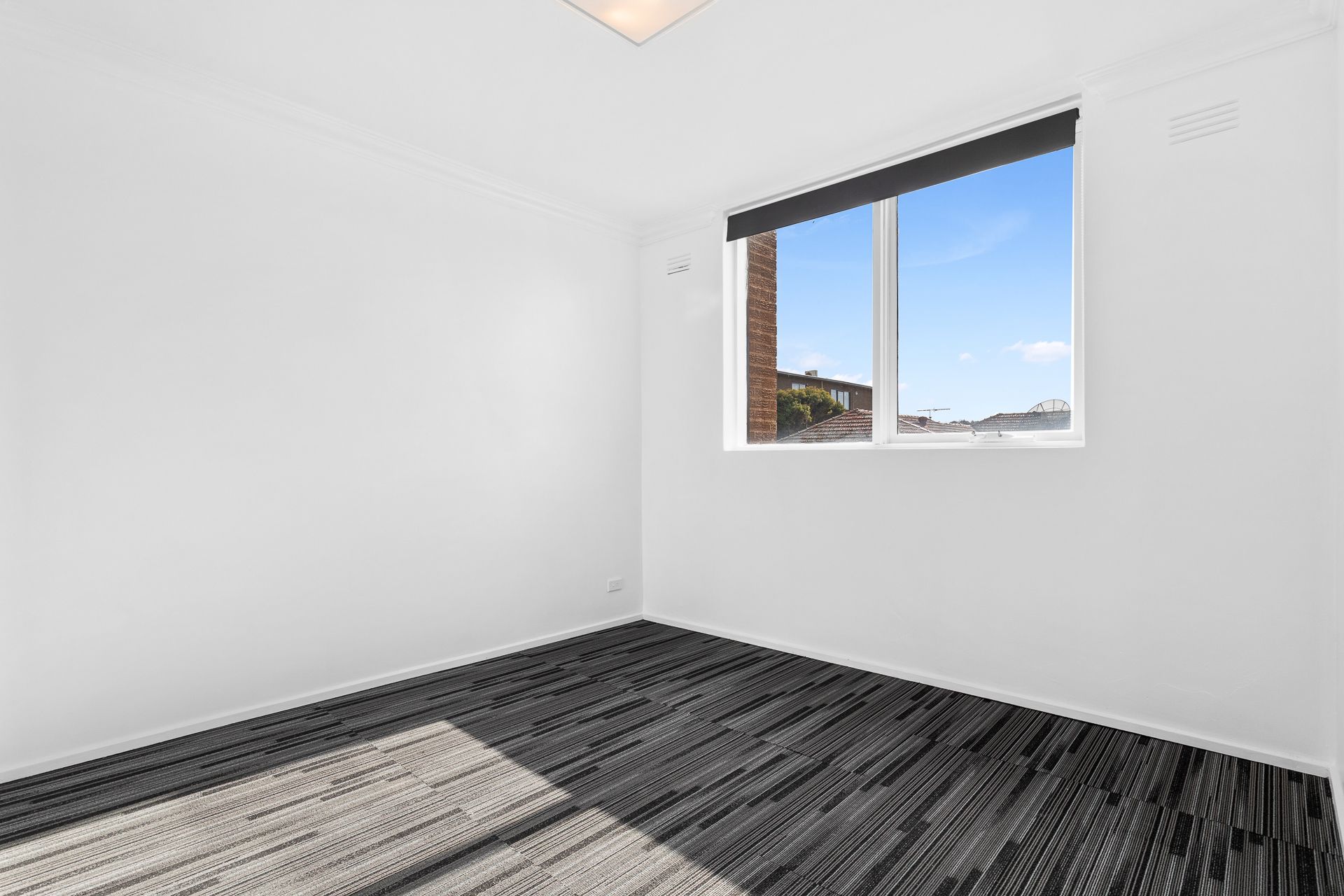 2/13 Alberta Street, West Footscray - Thumbnail 6