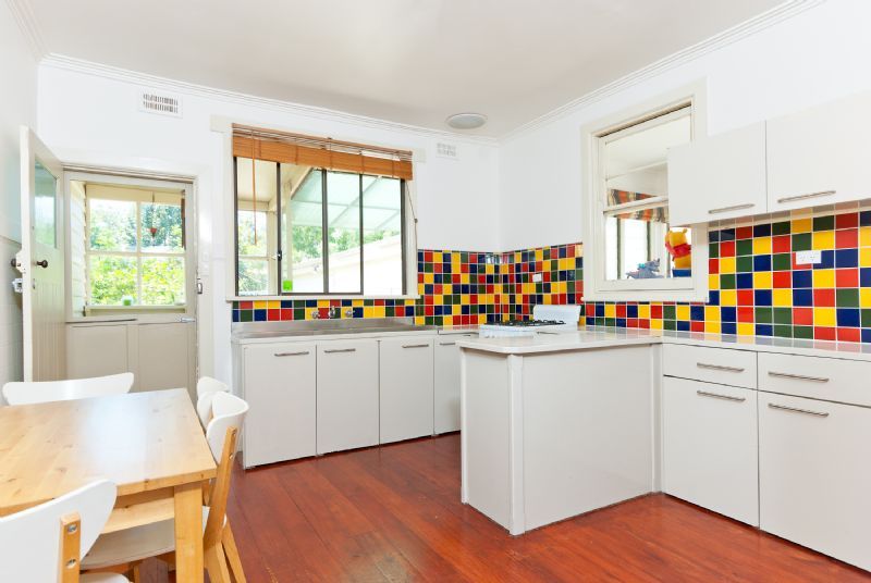 52 Napoleon Street, West Footscray - Thumbnail 4