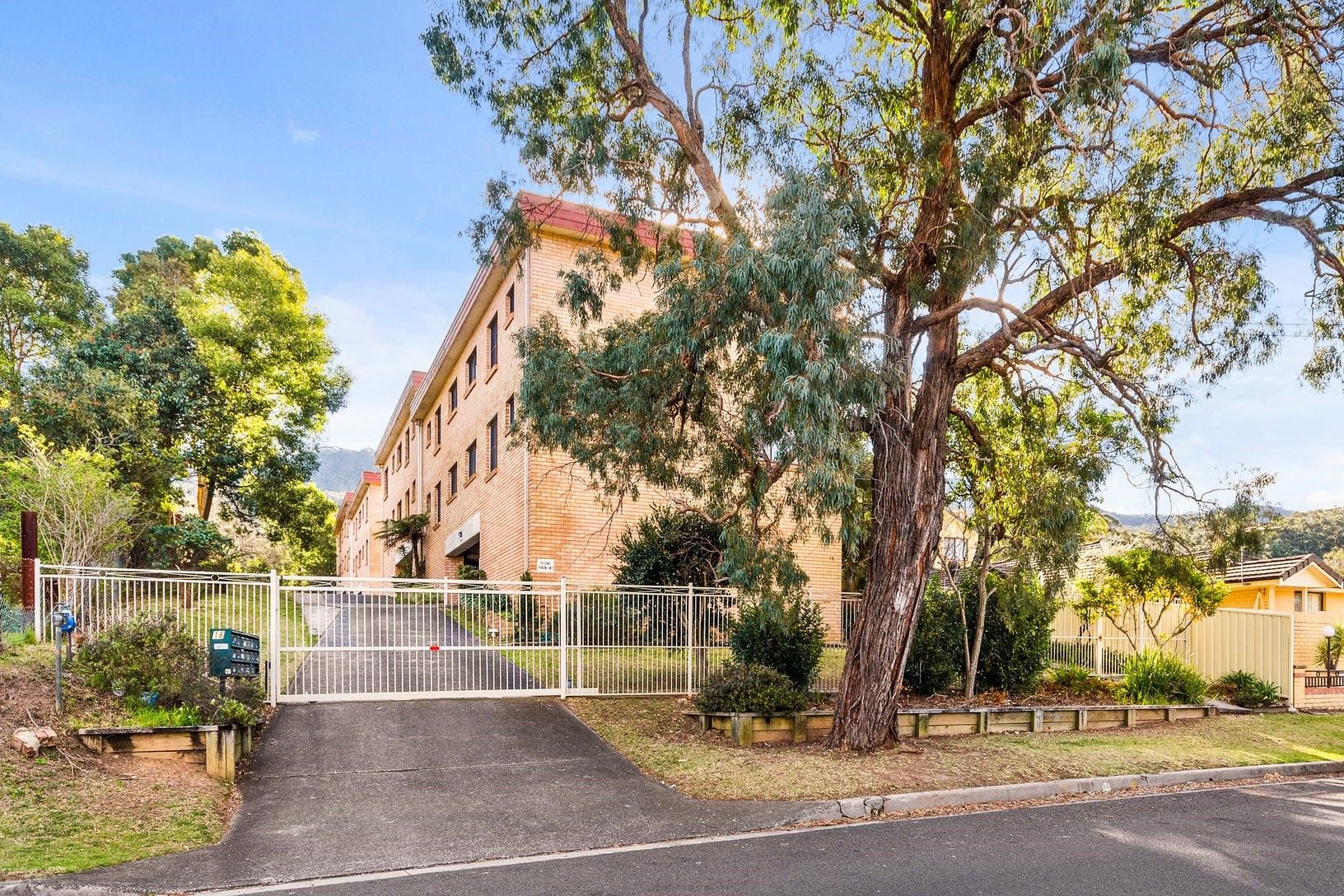 5/18 High Street, Woonona NSW