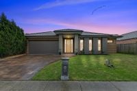 11 Flash Dan Drive, Cranbourne East VIC, Cranbourne East - Image 1