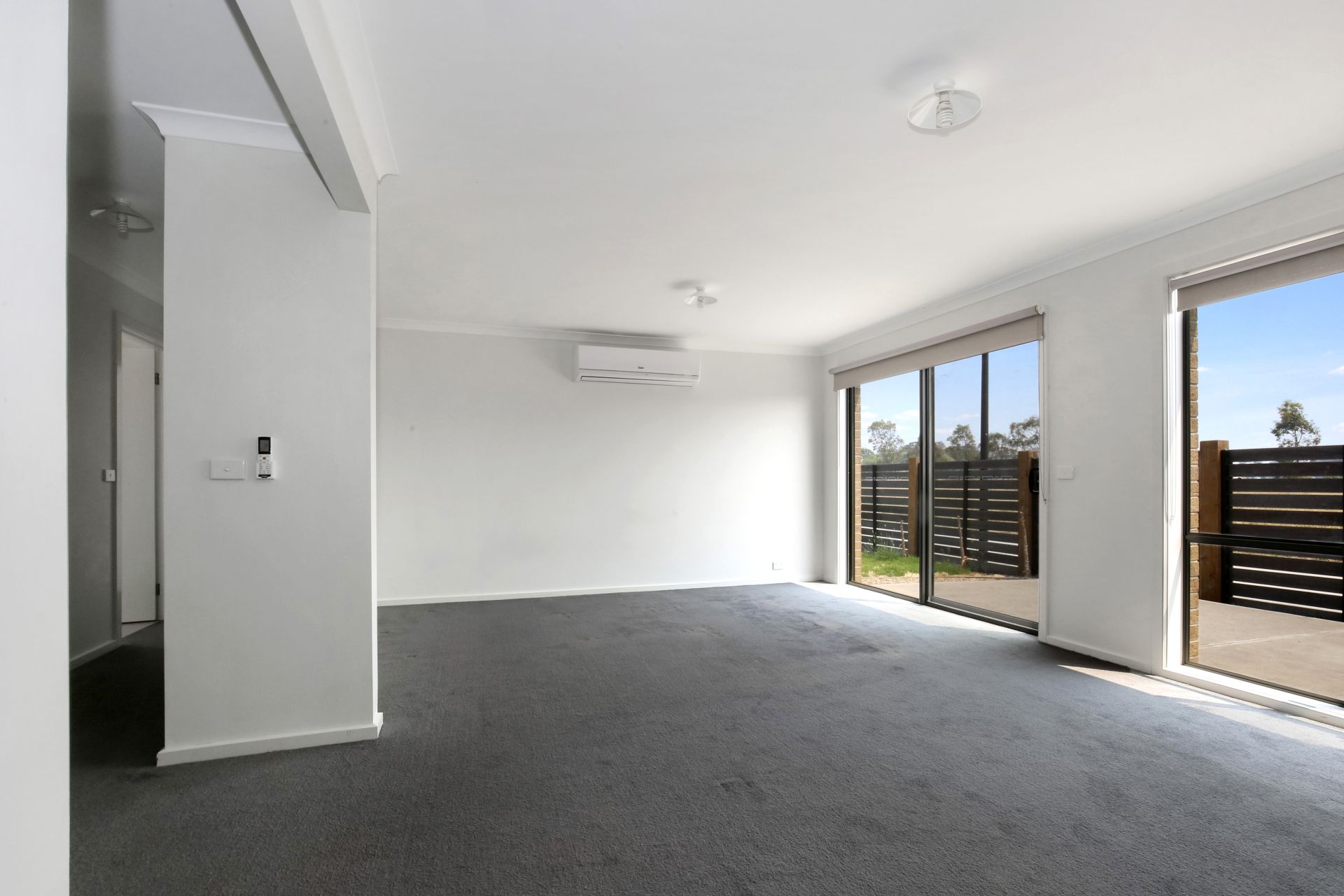 Stylish Three Bedroom Townhouse!