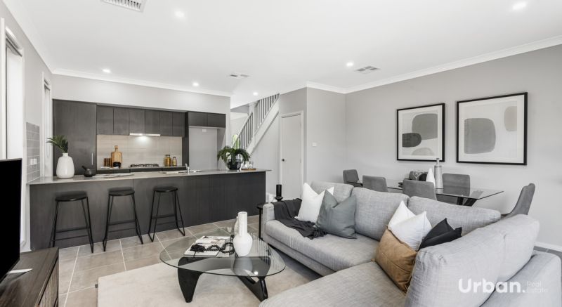 4 Bedrooms On Stock Street