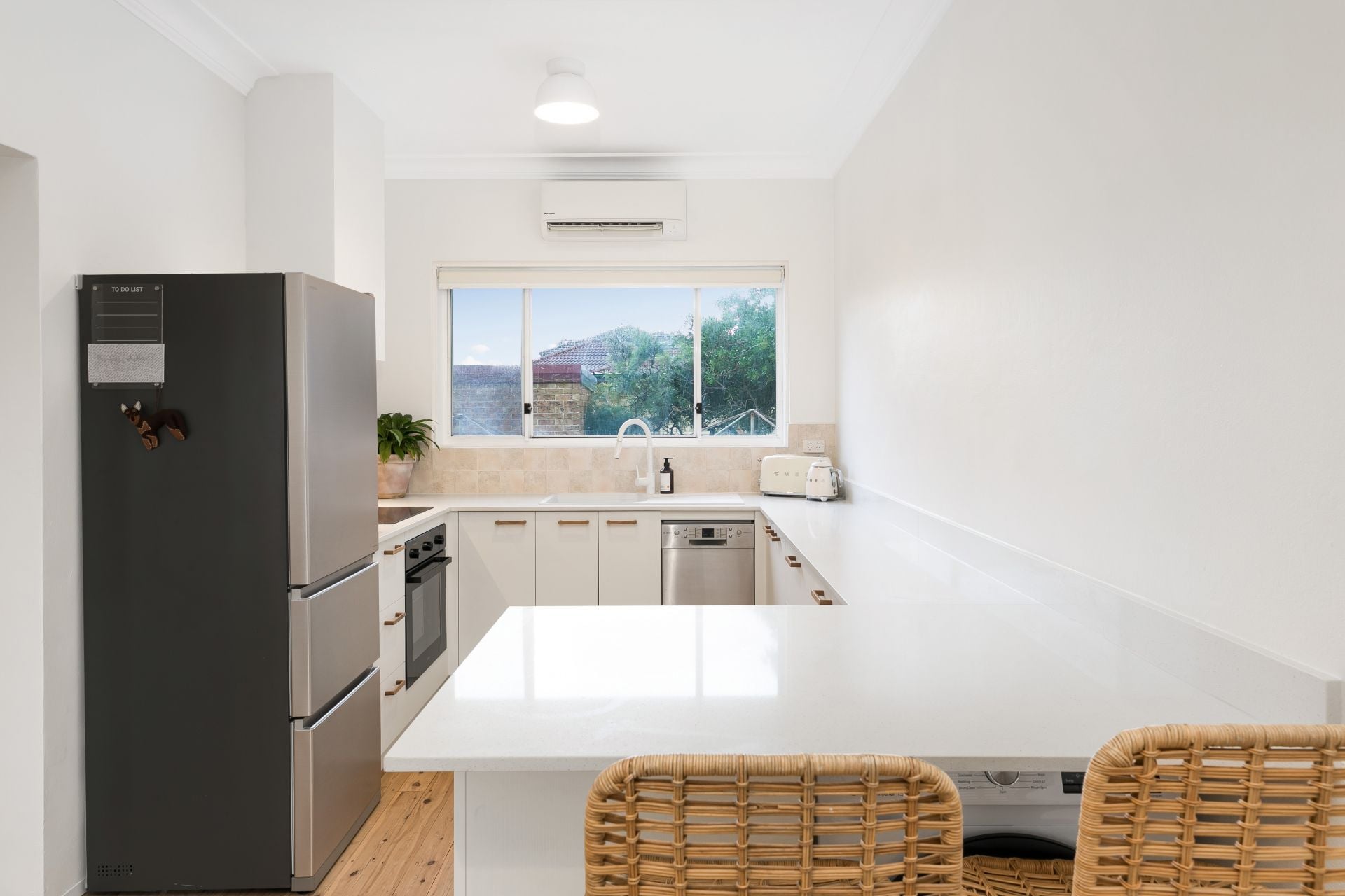 2/63 Mitchell Road