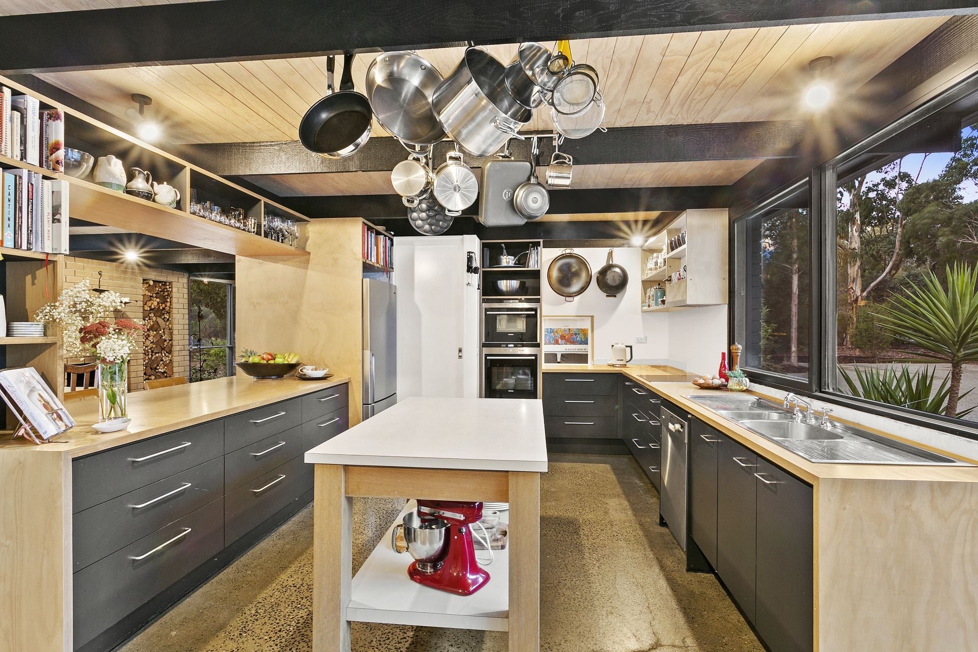 10 Aldersyde Court Ocean Grove VIC, Ocean Grove - Thumbnail 2