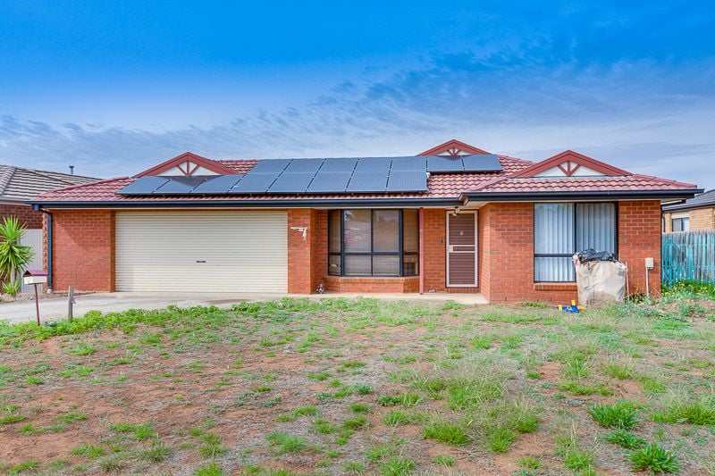 6 Nixon Court, Bacchus Marsh - Thumbnail 2