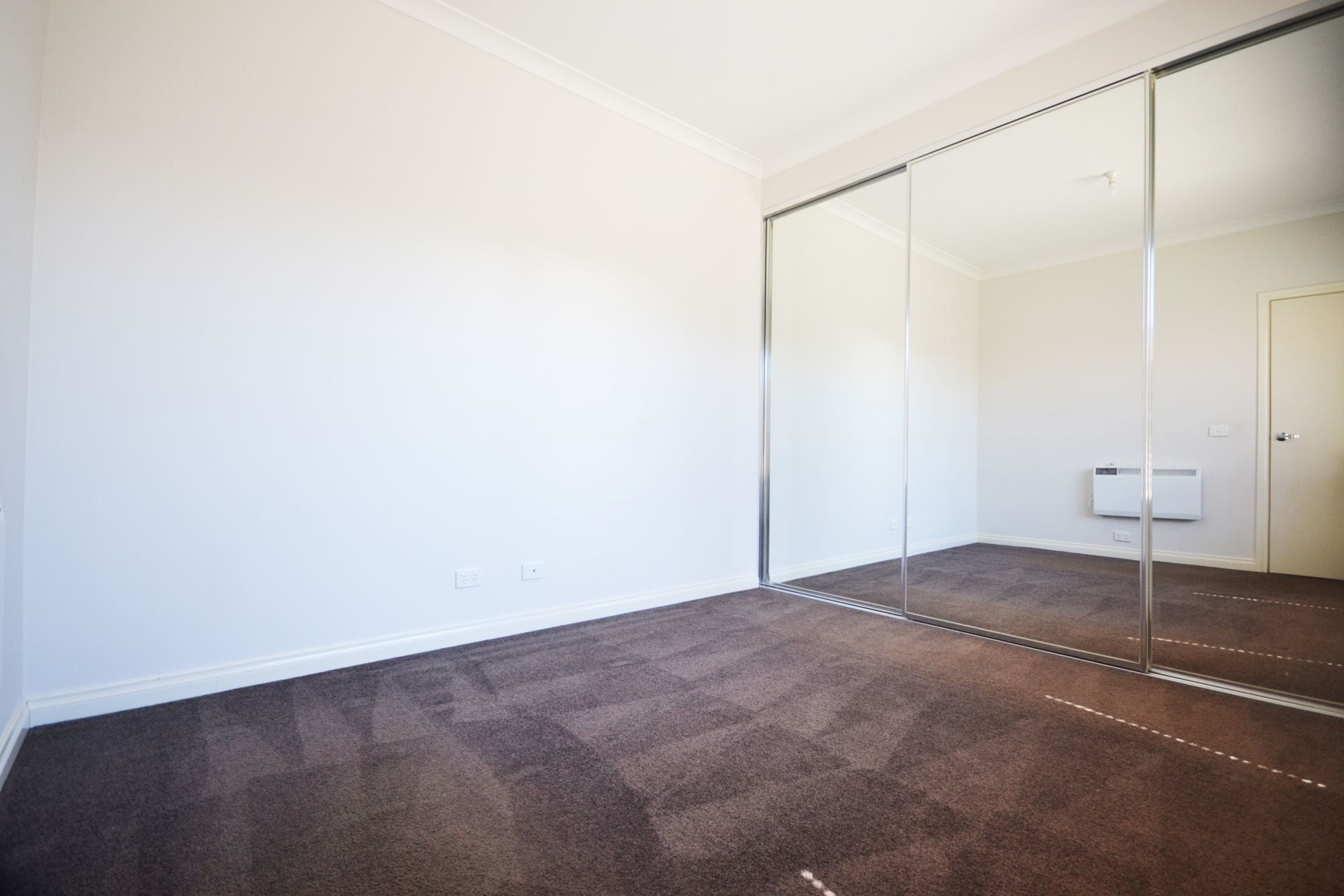 A PERFECT PACKAGE - ONE BEDROOM, PLUS STUDY ROOM