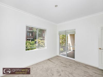 2/10 Hurstford Close, Peppermint Grove