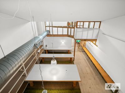 RARE COMMERCIAL ROAD OFFICE WITH 2 CARS!