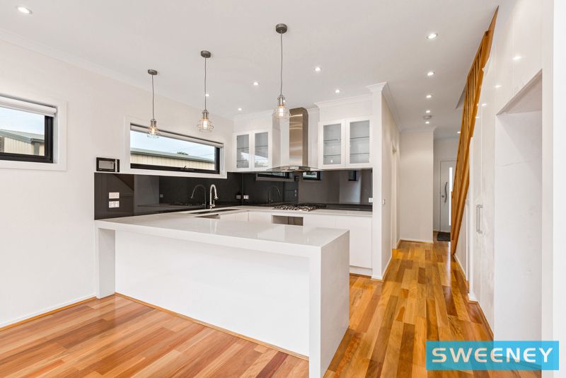 2/2 Prismall Street, Altona North - Thumbnail 5