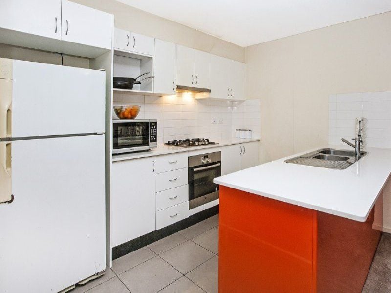 501B/42 Brickworks Drive, HOLROYD, Holroyd - Thumbnail 4