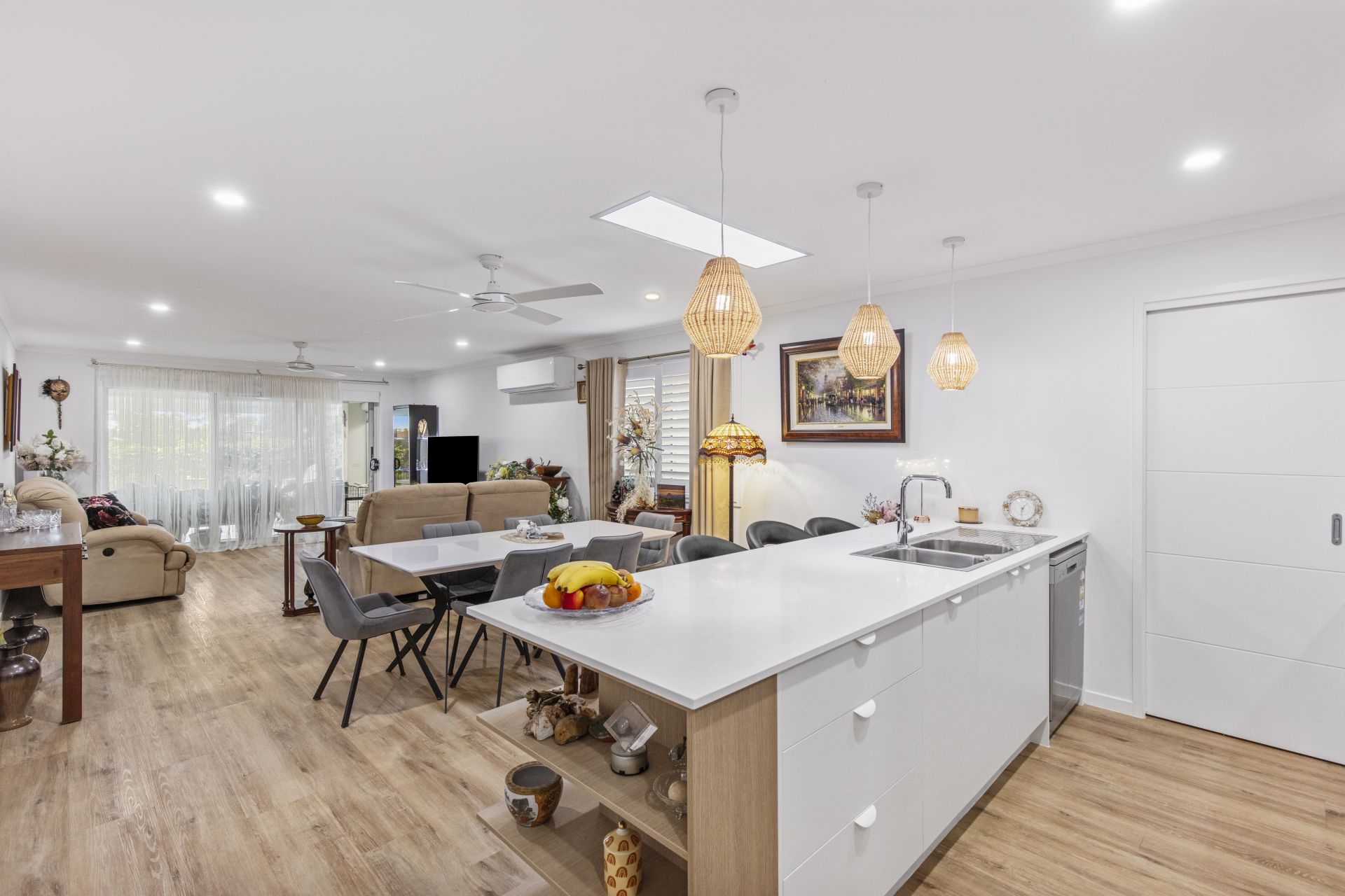 17 Commander Court, Jones Hill - Thumbnail 6