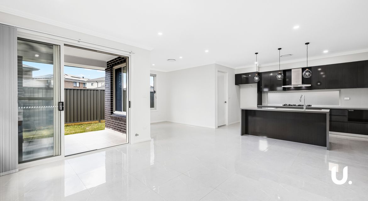 Nirimba Fields 25 Dolphin Street