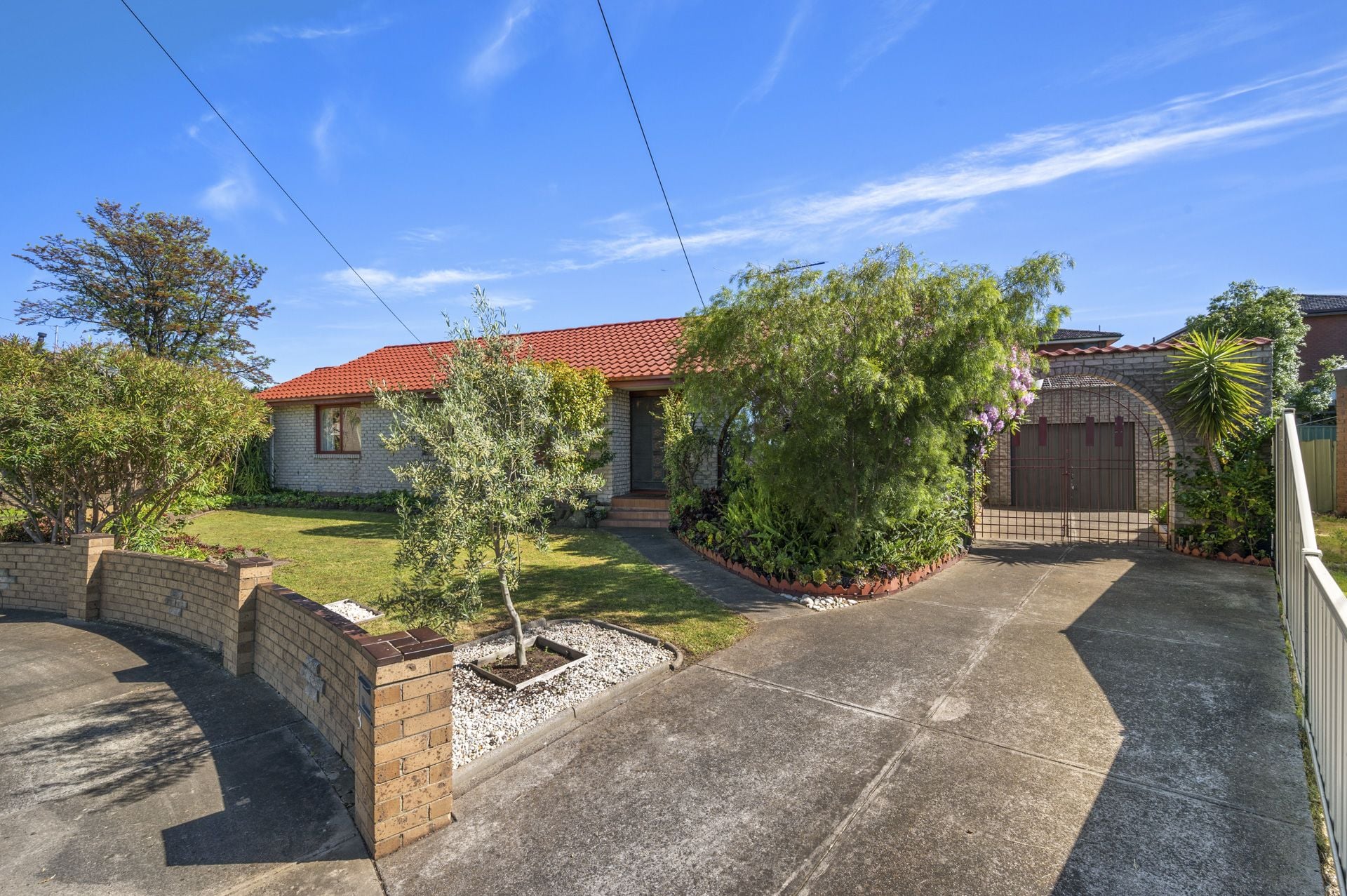 AFFORDABLE 4 BEDROOM HOME - LAND APPROX  724m2
