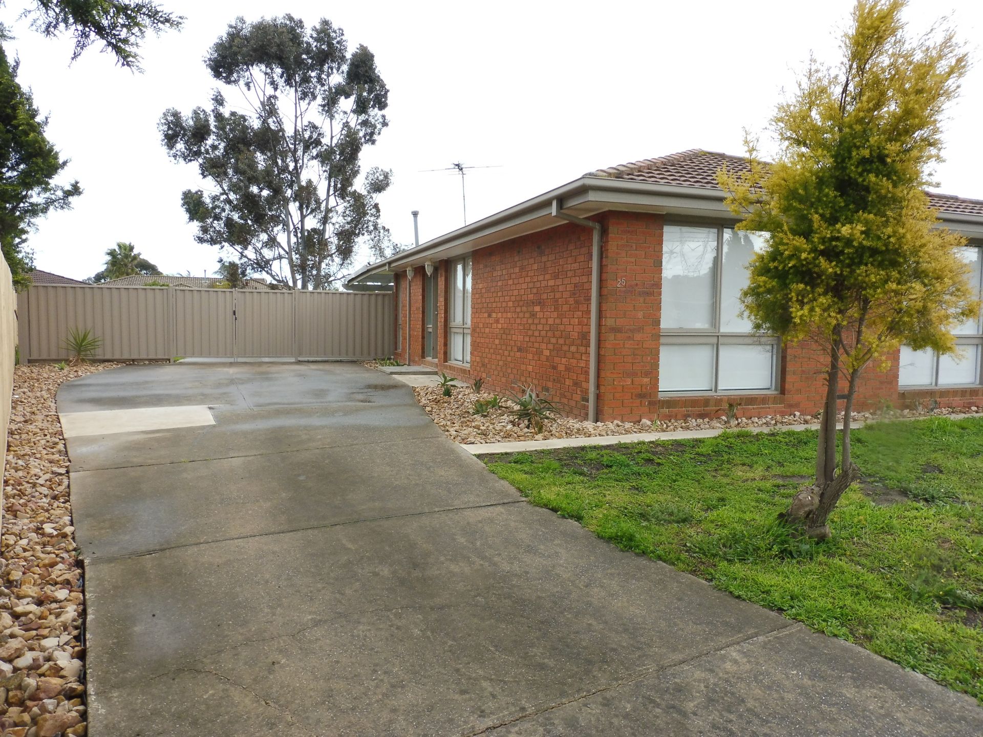 SPACIOUS FAMILY HOME