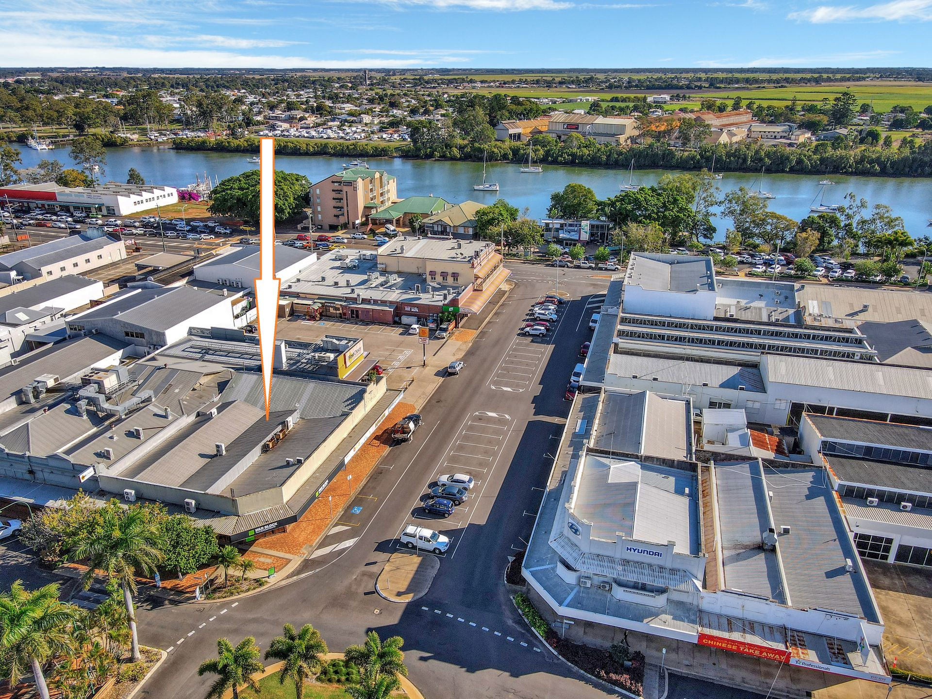 Shop 4/39 Bourbong Street, BUNDABERG CENTRAL Four Walls Realty