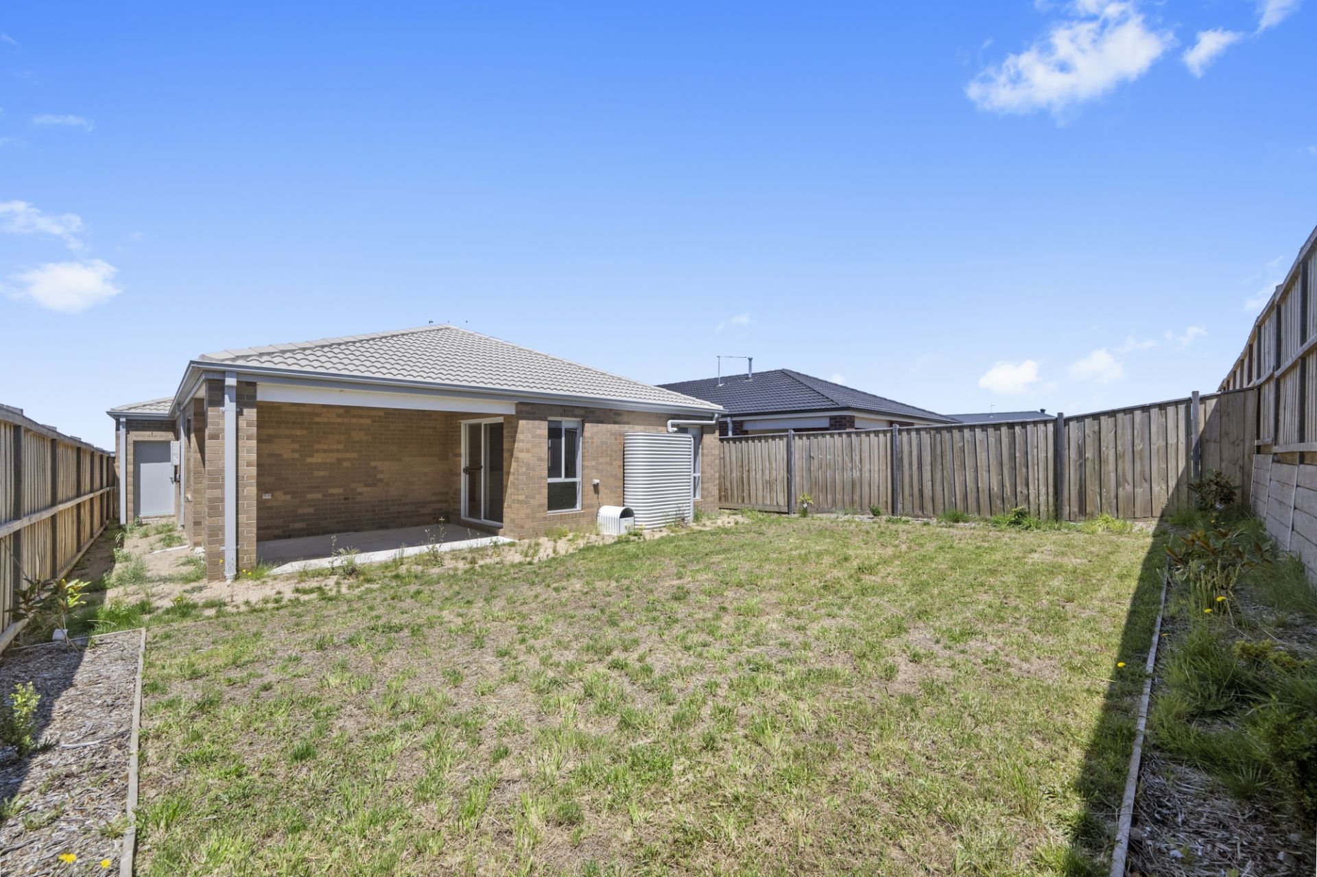 30 Beartooth Drive, Winter Valley, Winter Valley - Thumbnail 2