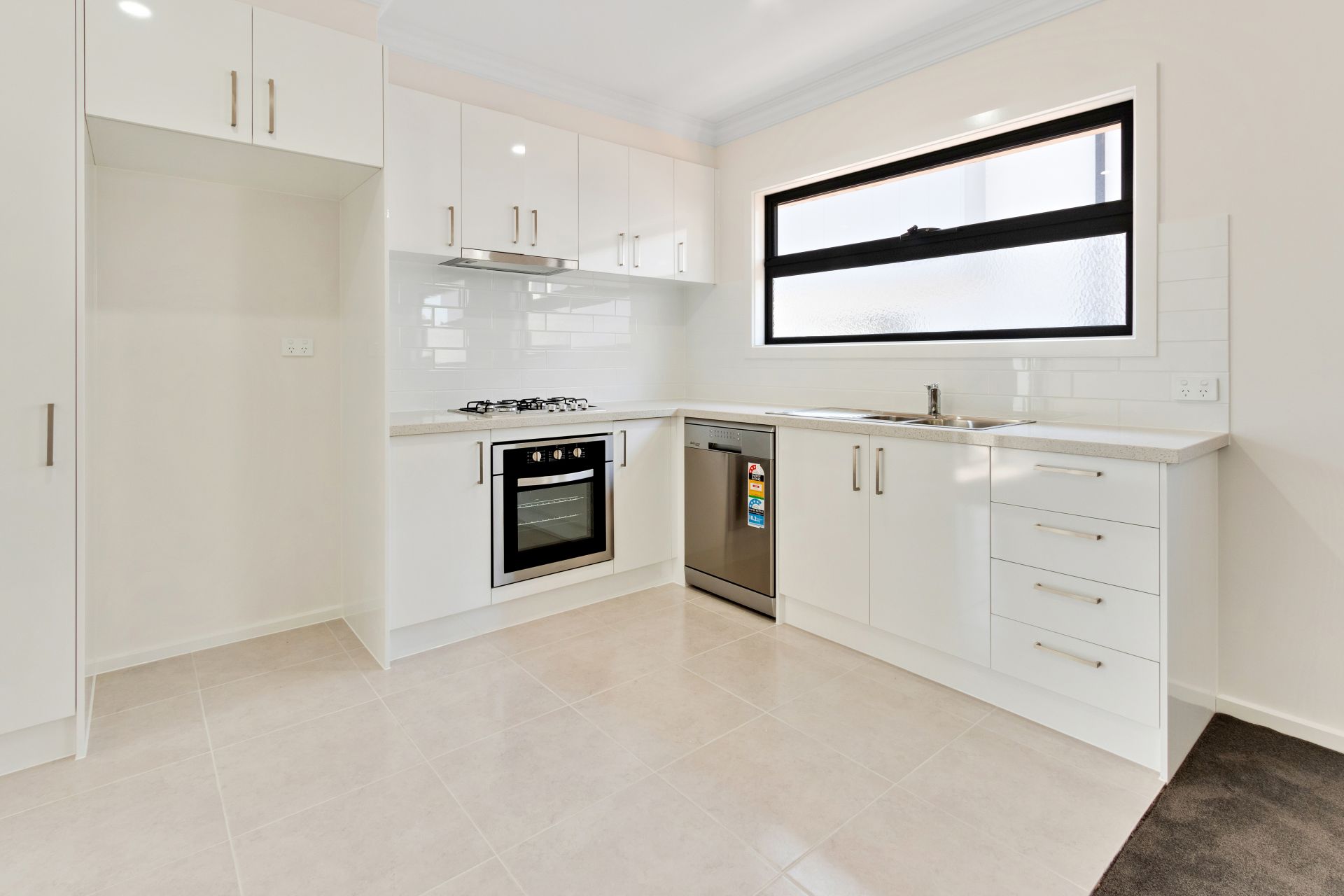 BRAND NEW TOWNHOUSE