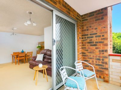 SOLD BY CRANSTON SCHWARZ & JOHN VACCARO - 9939 5400