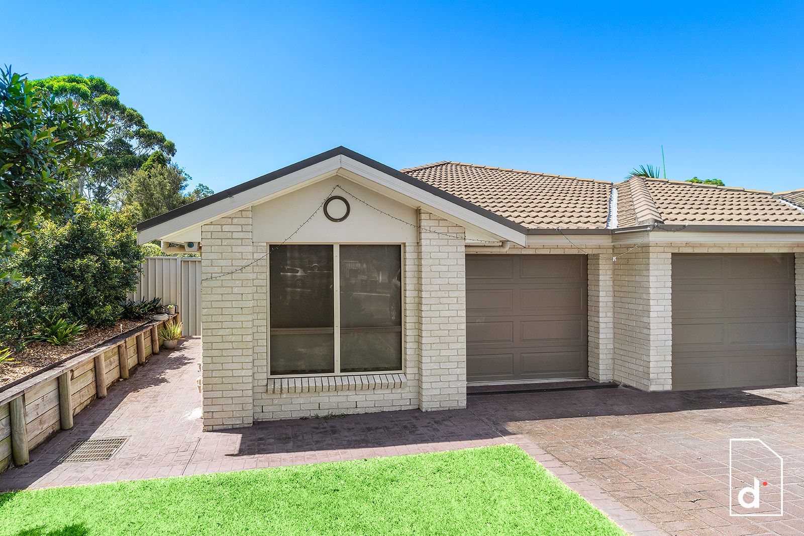 Sold property 1100000 for 39A Meadow Street Tarrawanna , NSW 2518