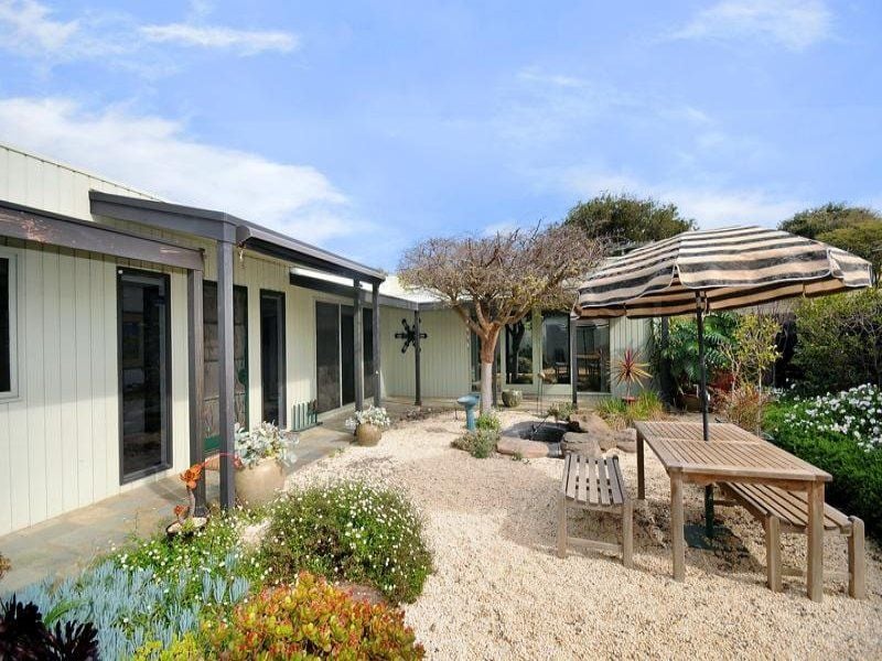 19 George Street BARWON HEADS VIC, Barwon Heads - Thumbnail 2