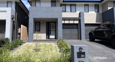 161 Ingleburn Gardens Drive
