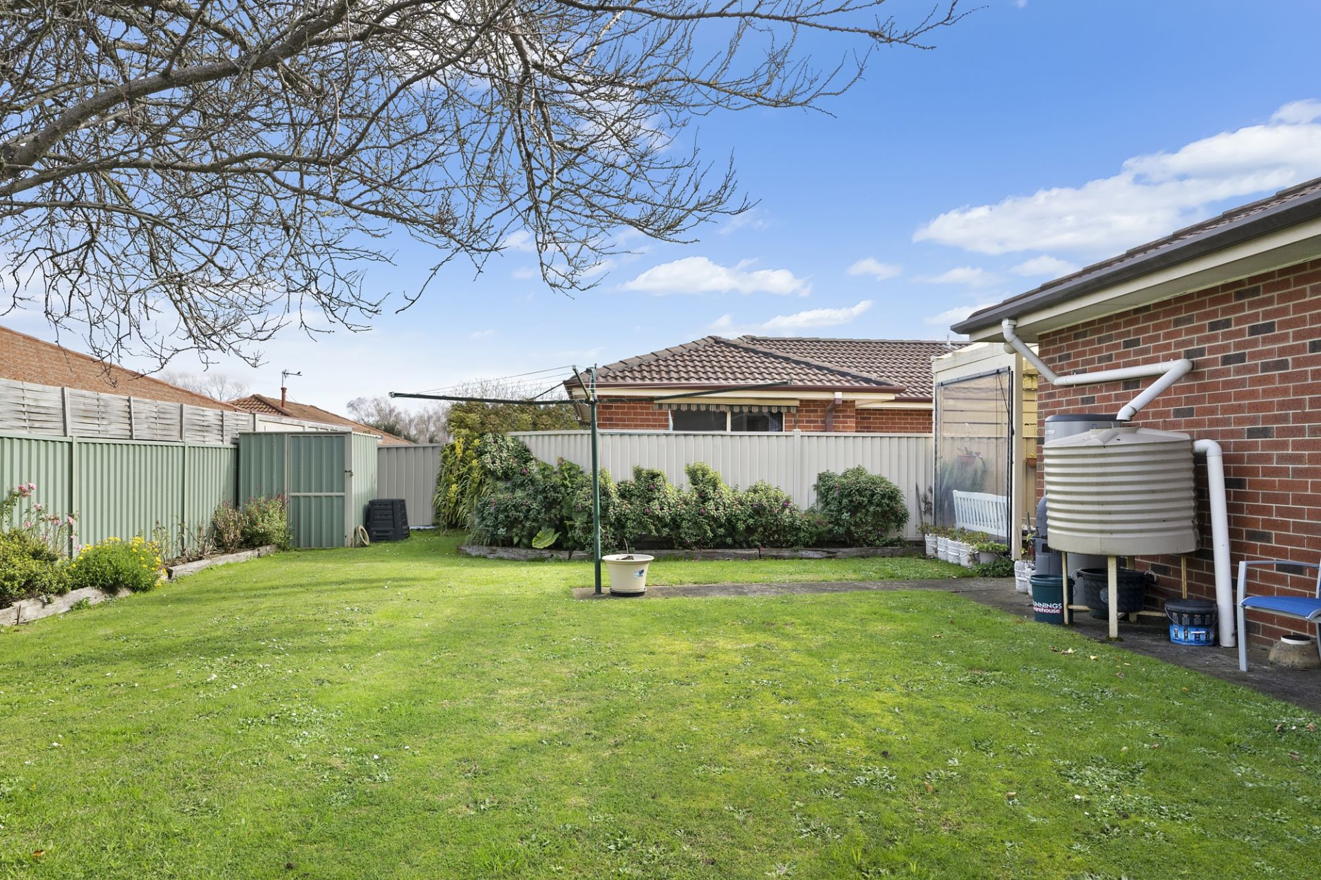 33 Birdwood Avenue Sebastopol VIC, Sebastopol - Thumbnail 2