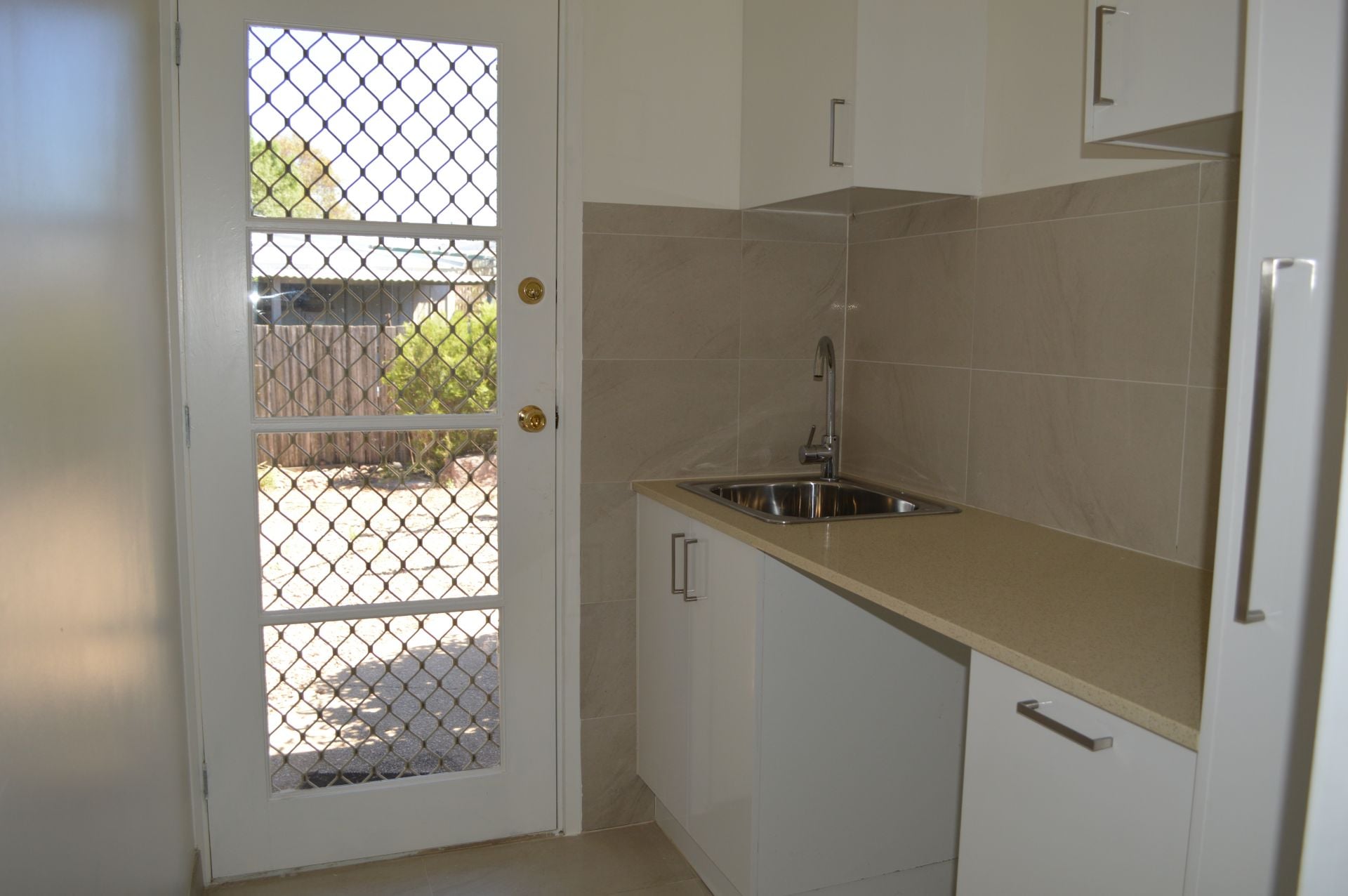 SUPERBLY LOCATED FOUR BEDROOM FAMILY HOME   *Insp Thu 22nd Mar @ 4:40pm & Sat 24th Mar @ 10:05am*