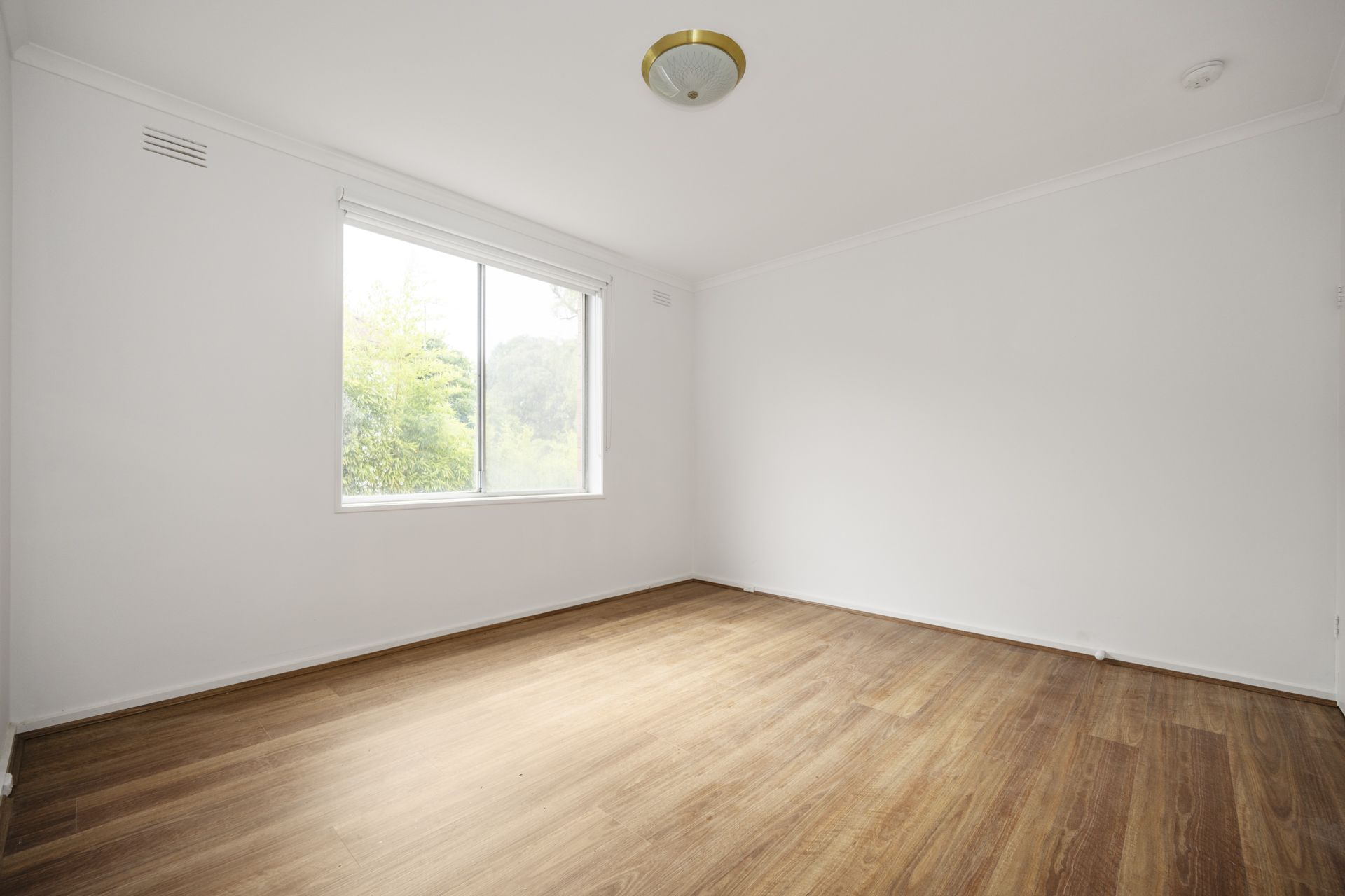 Perfectly Positioned, One Bedroom Apartment