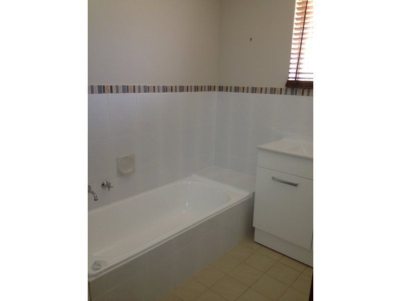 5 Dorian Street Para Vista 5093