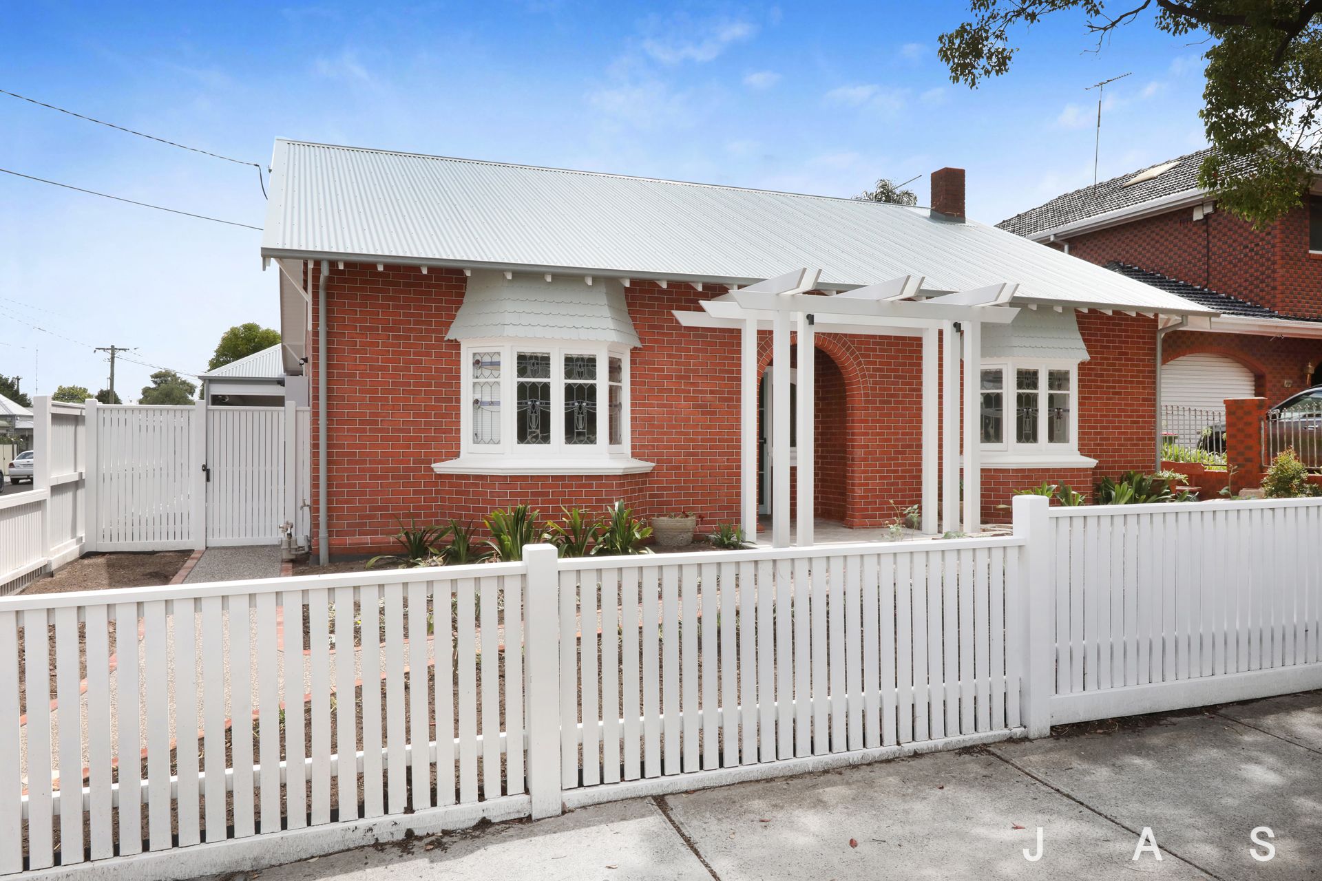 10 Fehon Street Yarraville VIC, Yarraville - Thumbnail 2