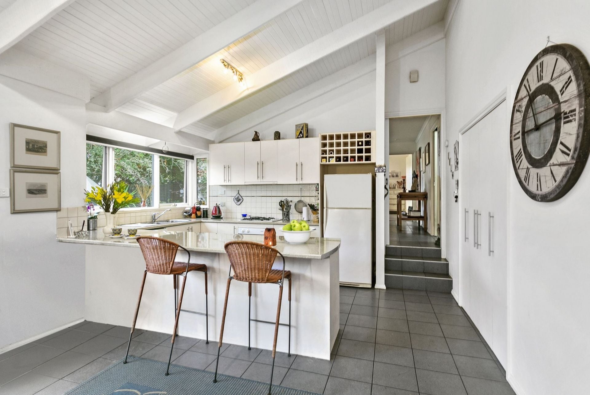 6 Roslyn Court Ocean Grove VIC, Ocean Grove - Thumbnail 4