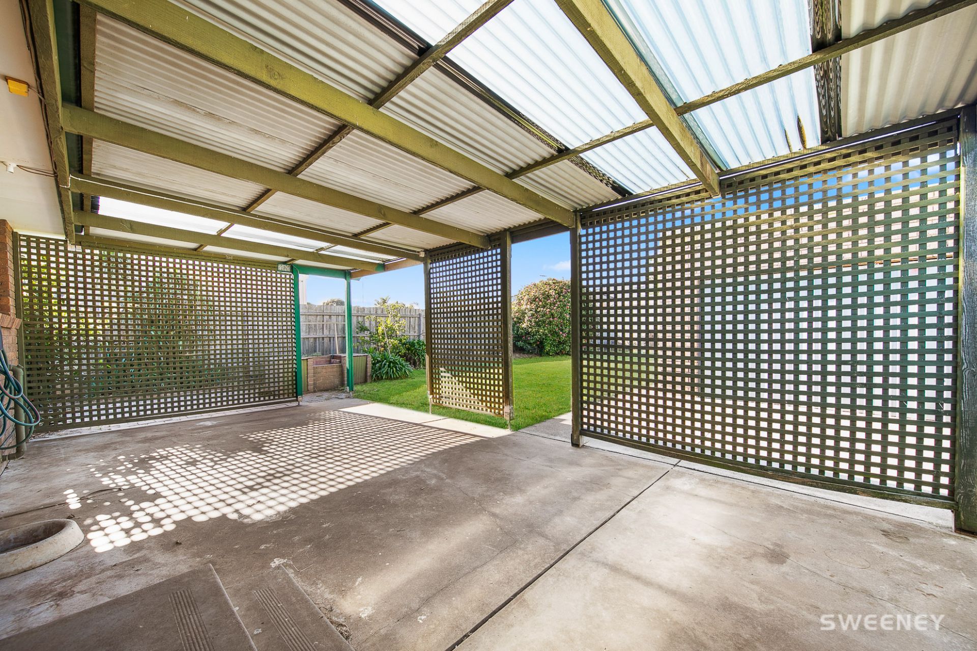 33 Crellin Avenue South, Altona Meadows - Thumbnail 6