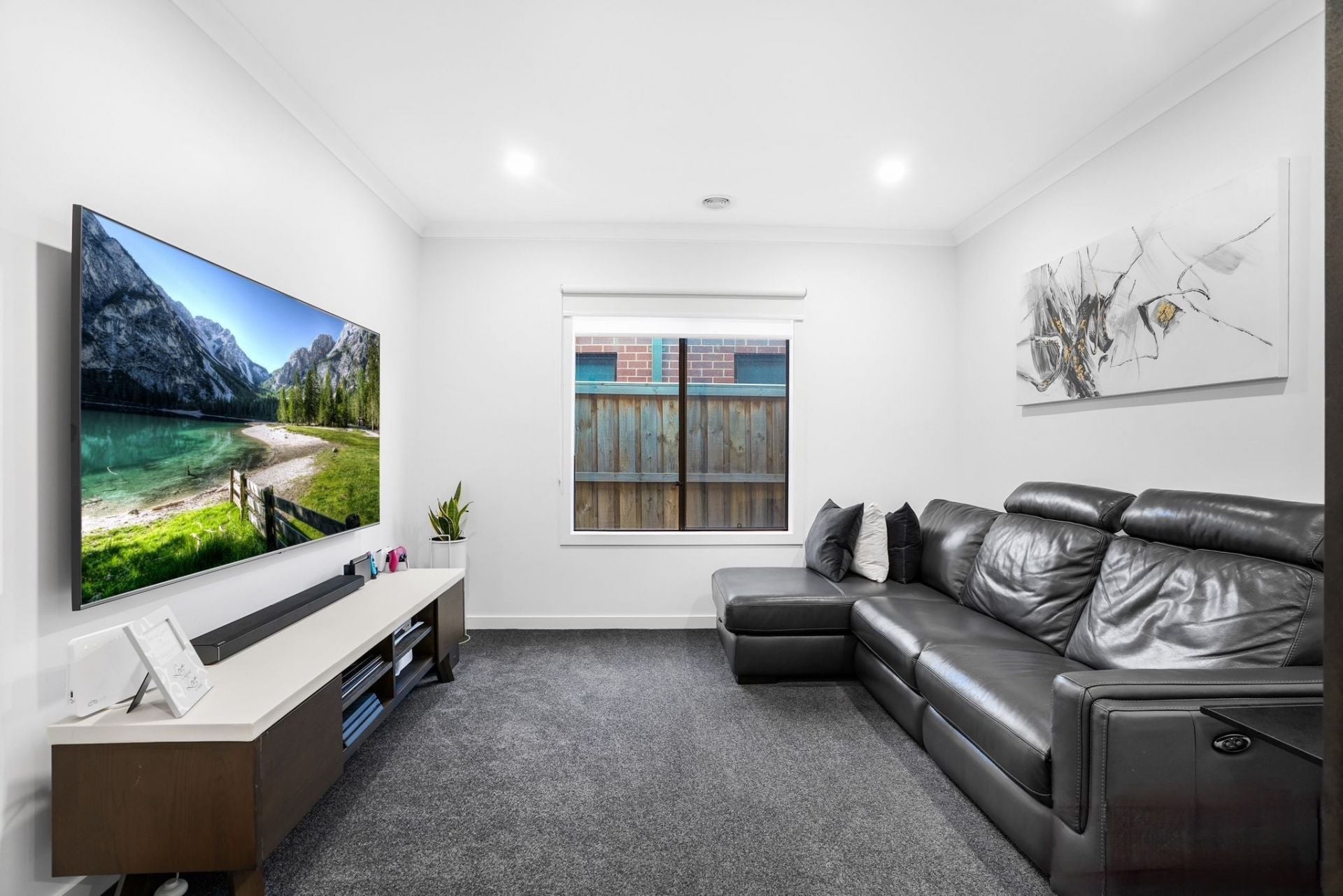 Immaculately Presented 4 Bedroom Family Home