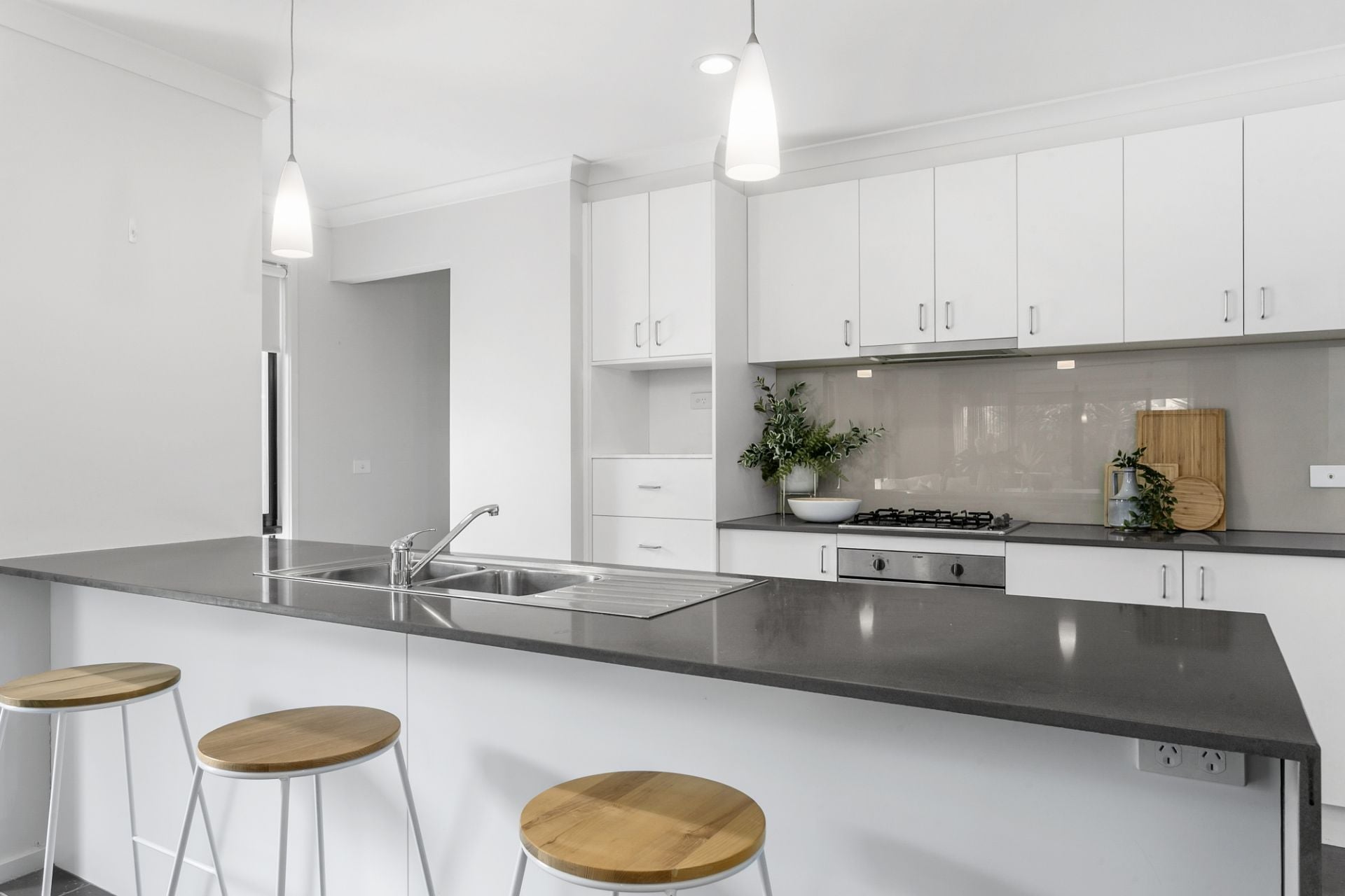 2-4 Amberwood Way Ocean Grove VIC, Ocean Grove - Thumbnail 7