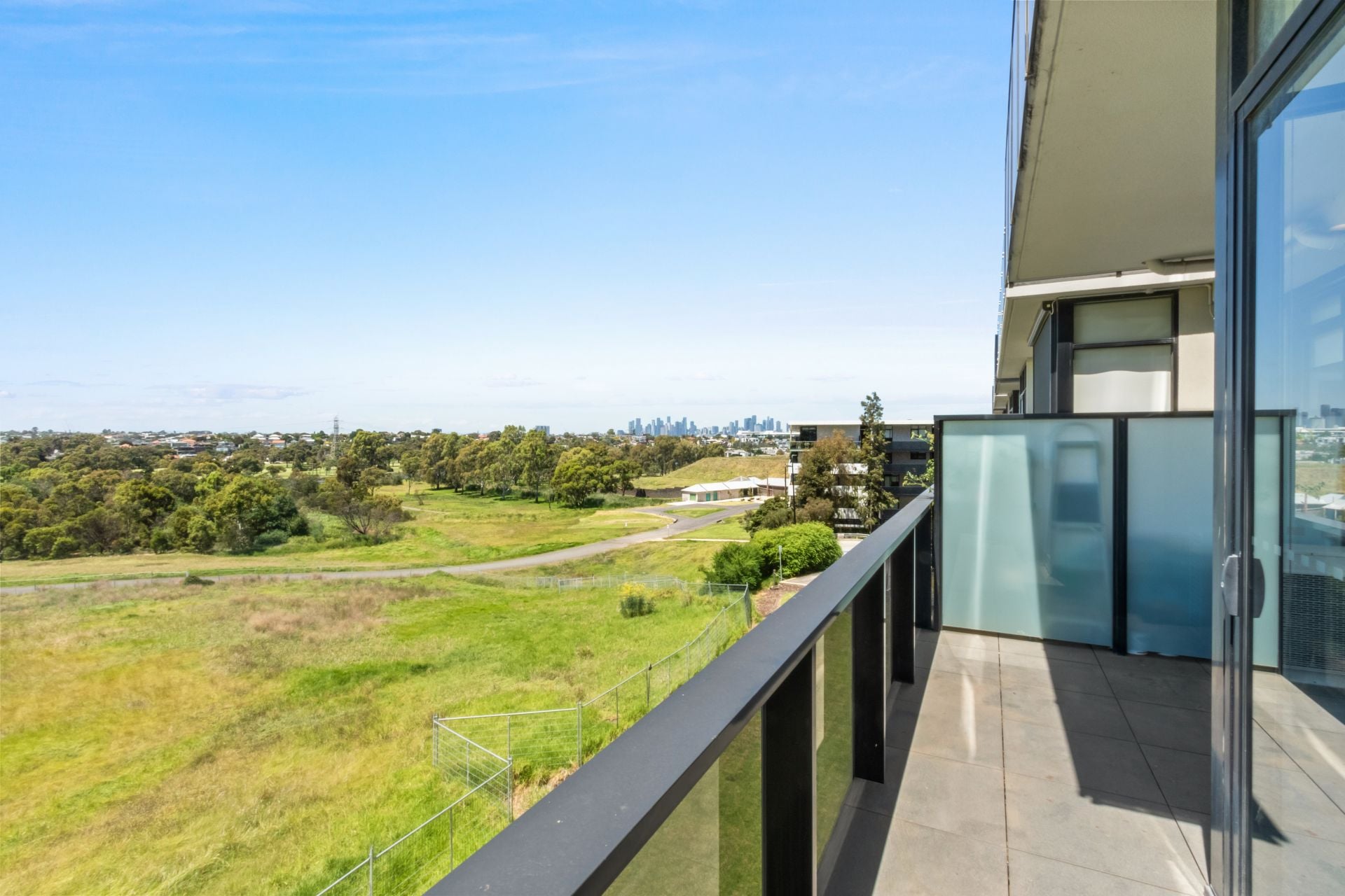 Apartment living, stone's throw from Highpoint!
