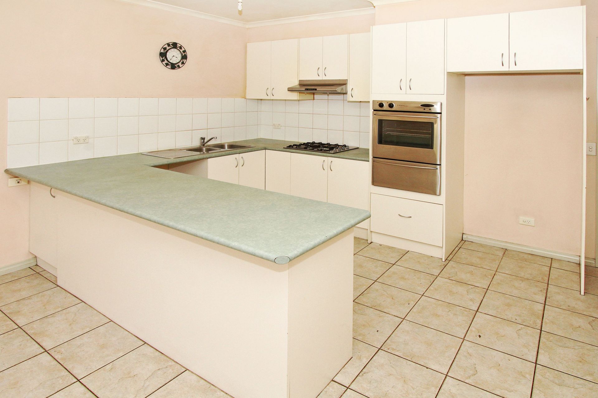 Prime Location in the Heart of Epping!