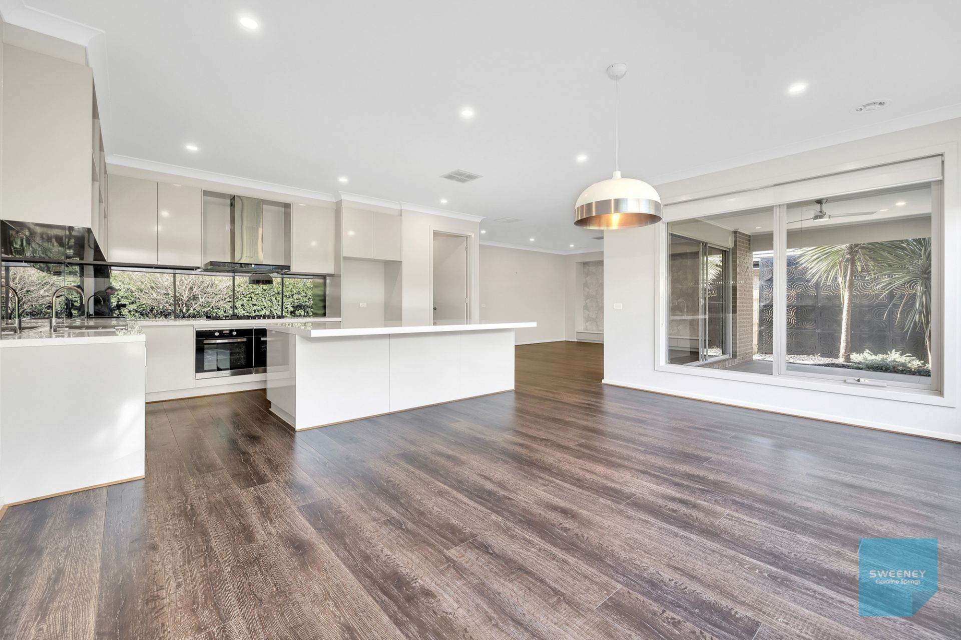 22 Woodlea Boulevard, Aintree - Thumbnail 5