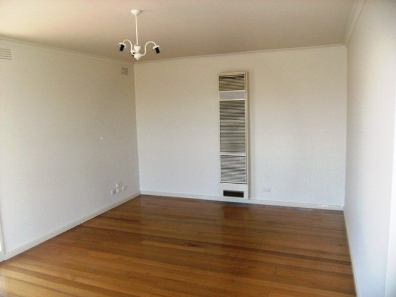 16 Joules Court, Deer Park - Thumbnail 3