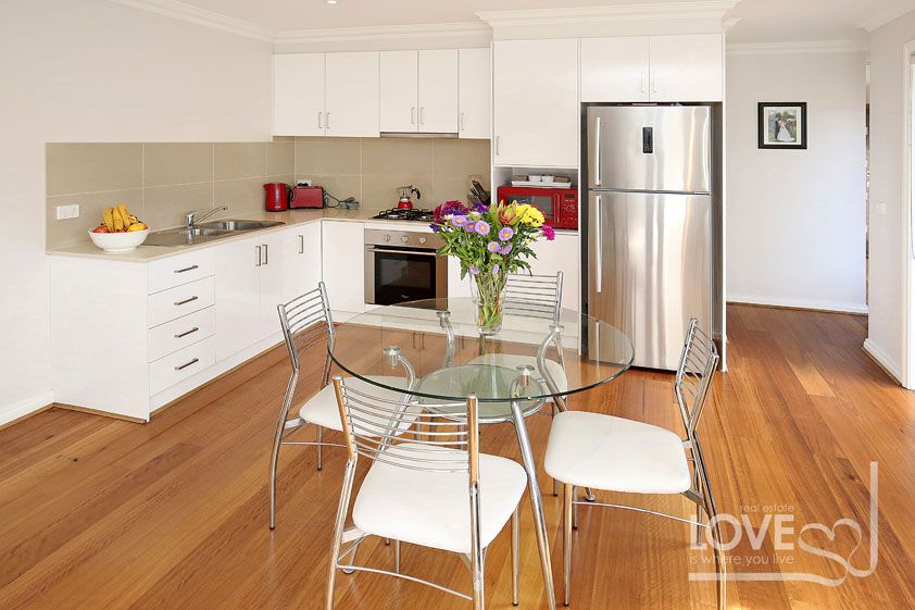 Modern one bedroom unit!