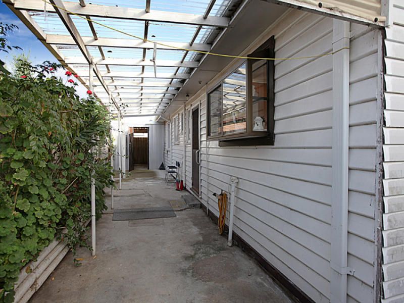 10 Akuna Street, Altona - Thumbnail 8