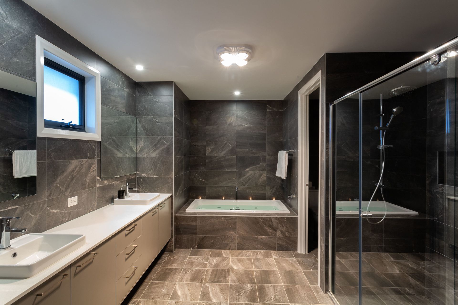 Colebee 5 Salvador Circuit