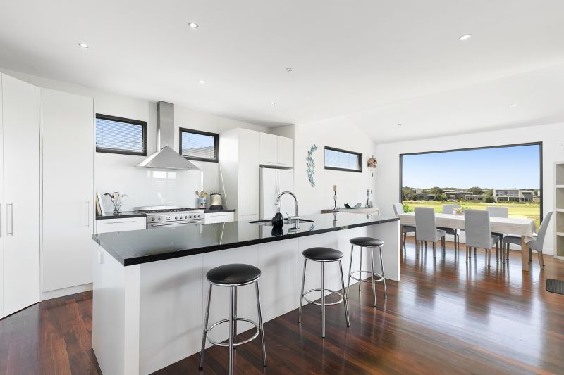 54 St Georges Way, Torquay, VIC, Torquay - Thumbnail 5