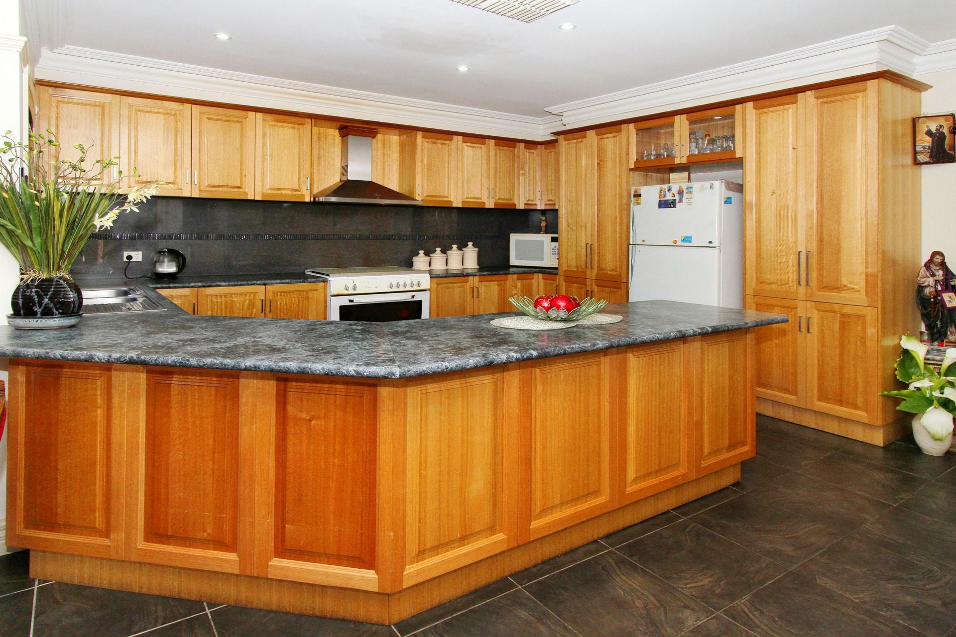 Perfect Blend Of Classic And Contemporary Style